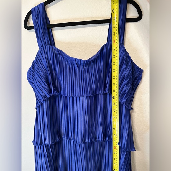 DKNY Berry Blue 💙 Plisse Tiered Satin Dress Size 16 - Picture 9 of 12